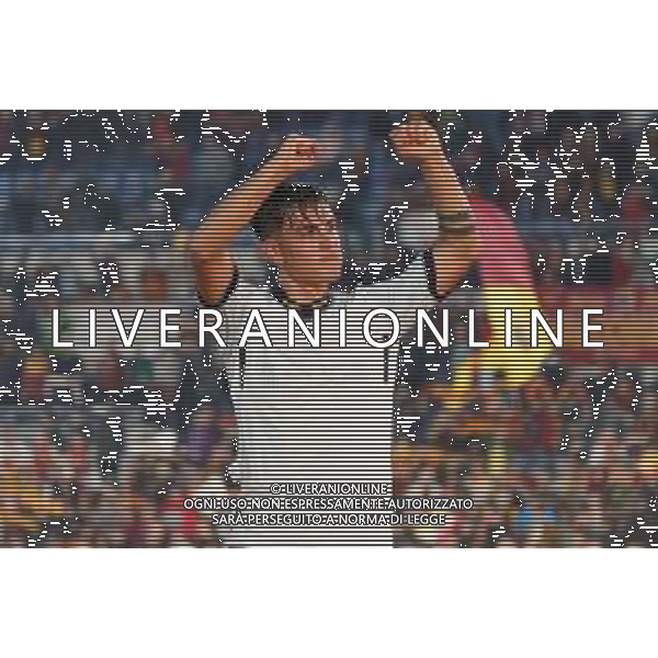 Paulo Dybala of AS Roma celebrates the victory during the Italian soccer Serie A match AS Roma vs US Lecce on November 5, 2023 at Olympic Stadium in Rome, Italy. Photo by Emmanuele Mastrodonato/ag. Aldo Liverani sas