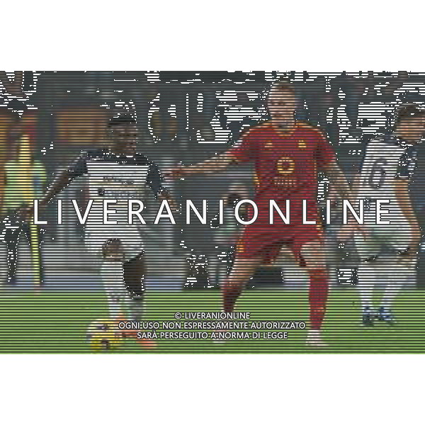 Lameck Banda of US Lecce and Rick Karsdorp of AS Roma during the Italian soccer Serie A match AS Roma vs US Lecce on November 5, 2023 at Olympic Stadium in Rome, Italy. Photo by Emmanuele Mastrodonato/ag. Aldo Liverani sas