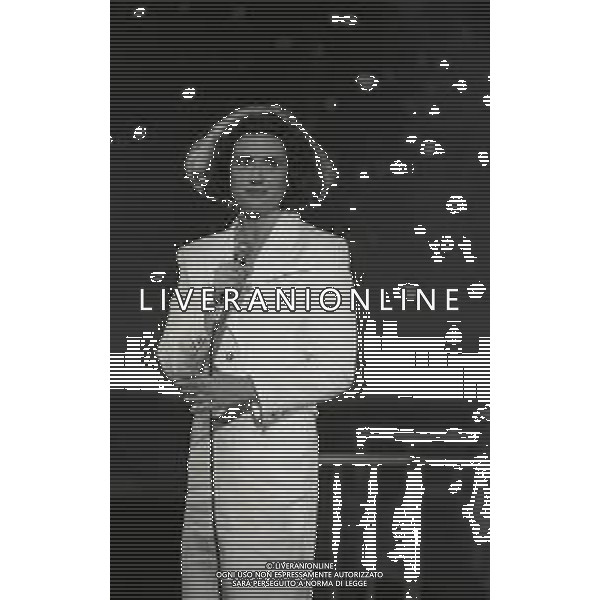 NEG-RETROSPETTIVA GIGLIOLA CINQUETTI CANTANTE NELLA FOTO GIGLIOLA CINQUETTI NELL\'ANNO 1989 AG ALDO LIVERANI SAS