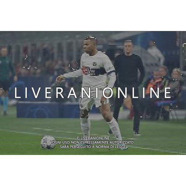 Milan vs Paris Saint-Germain nella foto Kylian Mbappe\' (Paris Saint-Germain) e dietro sulla DX Luis Enrique Martinez Garcia allenatore Paris Saint-Germain Milano 07-11-2023 Stadio Giuseppe Meazza - San Siro UEFA Champions League fase a gironi 4a giornata - Gruppo F foto Roberto Garavaglia/ag. Aldo Liverani sas/ AGENZIA ALDO LIVERANI SAS
