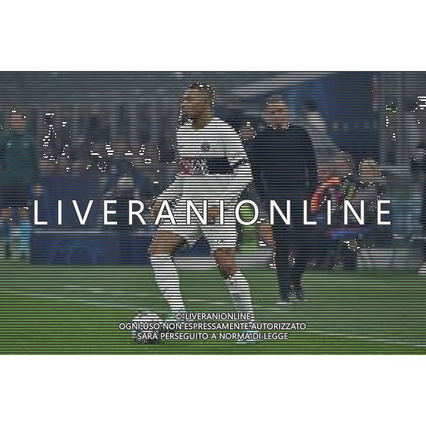 Milan vs Paris Saint-Germain nella foto Kylian Mbappe\' (Paris Saint-Germain) e dietro sulla DX Luis Enrique Martinez Garcia allenatore Paris Saint-Germain Milano 07-11-2023 Stadio Giuseppe Meazza - San Siro UEFA Champions League fase a gironi 4a giornata - Gruppo F foto Roberto Garavaglia/ag. Aldo Liverani sas/ AGENZIA ALDO LIVERANI SAS