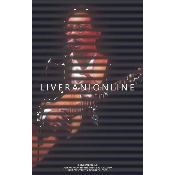 DIAP-RETROSPETTIVA ENZO JANNACCI CANTANTE NELLA FOTO ENZO JANNACCI NELL\'ANNO 1981 AG ALDO LIVERANI SAS