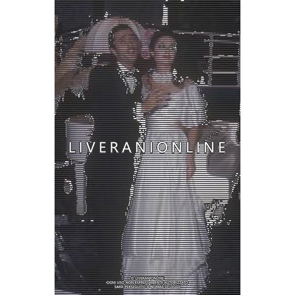 RETROSPETTIVA GIGLIOLA CINQUETTI CANTANTE NELLA FOTO GIGLIOLA CINQUETTI CON GIANNI NAZZARO AG ALDO LIVERANI SAS