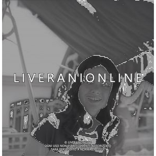 NEG-RETROSPETTIVA GIGLIOLA CINQUETTI CANTANTE NELLA FOTO GIGLIOLA CINQUETTI A SAINT VINCENT NELL\'ANNO 1968 AG ALDO LIVERANI SAS