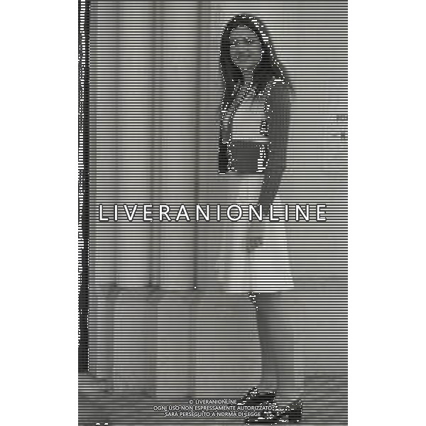 NEG-RETROSPETTIVA GIGLIOLA CINQUETTI CANTANTE NELLA FOTO GIGLIOLA CINQUETTI A SANREMO NELL\'ANNO 1968 FOTO PIERO PASCUTTINI-AG GIOVANNI LIVERANI-AG ALDO LIVERANI SAS  