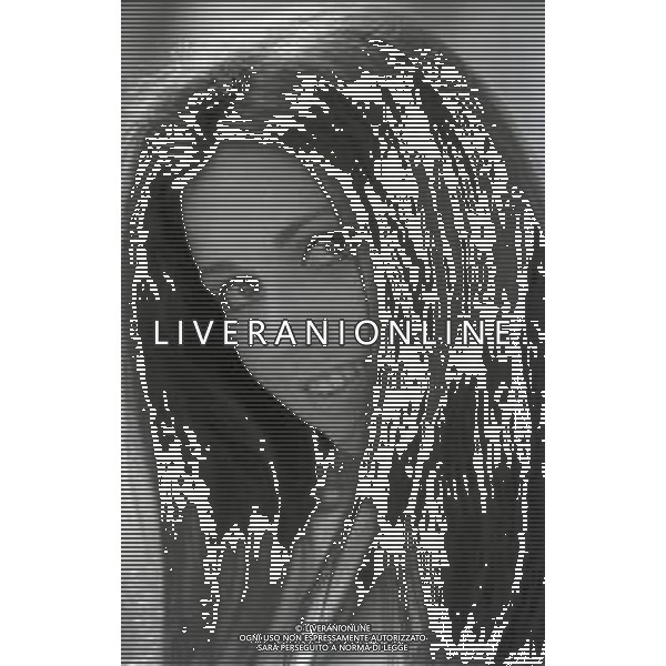NEG-RETROSPETTIVA GIGLIOLA CINQUETTI CANTANTE NELLA FOTO GIGLIOLA CINQUETTI A SANREMO NELL\'ANNO 1968 FOTO PIERO PASCUTTINI-AG GIOVANNI LIVERANI-AG ALDO LIVERANI SAS  