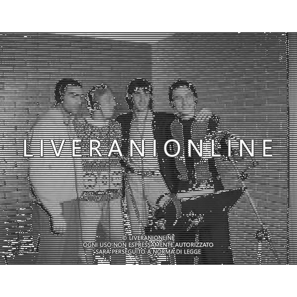 REGISTRAZIONE DI \'DISCO PER UNICEF\' 1994-1995 NELLA FOTO GIUSEPPE BERGOMI, MIRKO CONTE, DARKO PANCEV, MARCO DELVECCHIO AG. ALDO LIVERANI SAS