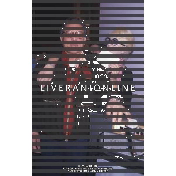 DIAP-RETROSPETTIVA ENZO JANNACCI CANTANTE NELLA FOTO ENZO JANNACCI CON DARIO FO\' E FRANCA RAME TRASMISSIONE TELEVISIVA“ MISSIONE FORZATA“NELL\'ANNO 1988-89 AG ALDO LIVERANI SAS