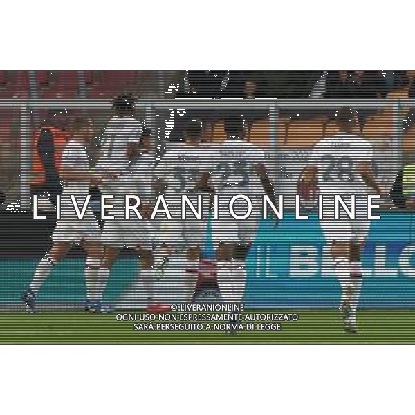 Tijjani Reijnders of AC Milan celebrates after scoring a goal with teammates during the Italian soccer Serie A match US Lecce vs AC Milan on November 10, 2023 at Via del Mare Stadium in Lecce, Italy. Photo by Emmanuele Mastrodonato/ag. Aldo Liverani sas