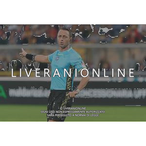 the referee Rosario Abisso of Palermo during the Italian soccer Serie A match US Lecce vs AC Milan on November 10, 2023 at Via del Mare Stadium in Lecce, Italy. Photo by Emmanuele Mastrodonato/ag. Aldo Liverani sas