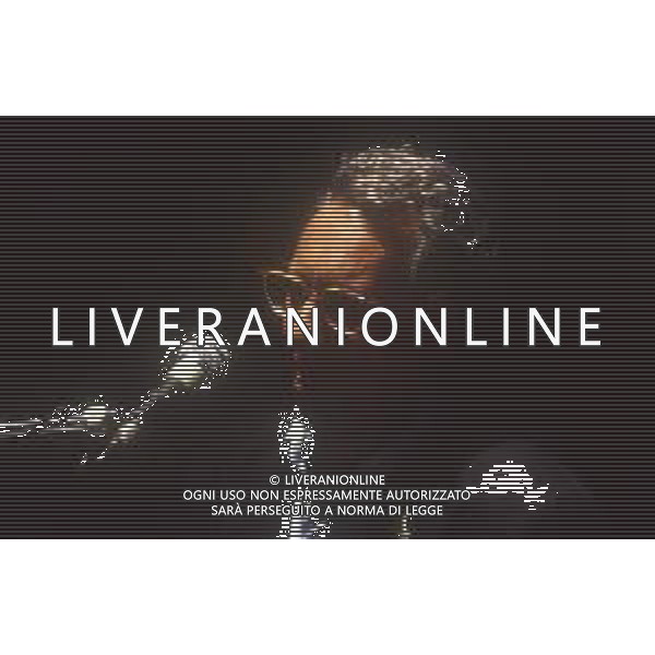 DIAP-RETROSPETTIVA ENZO JANNACCI CANTANTE  NELLA FOTO ENZO JANNACCI AG ALDO LIVERANI SAS