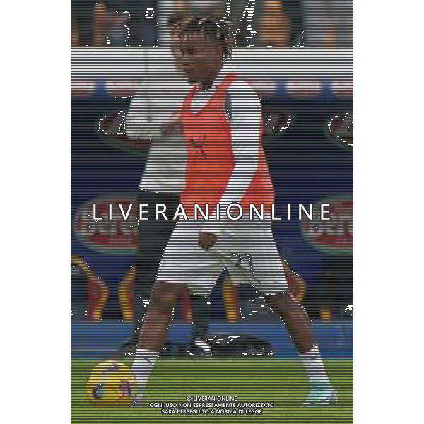 Samuel Chukwueze of AC Milan during the Italian soccer Serie A match US Lecce vs AC Milan on November 10, 2023 at Via del Mare Stadium in Lecce, Italy. Photo by Emmanuele Mastrodonato/ag. Aldo Liverani sas/AGENZIA ALDO LIVERANI SAS