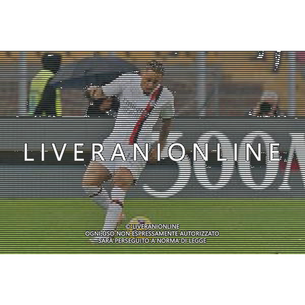 Noah Okafor of AC Milan during the Italian soccer Serie A match US Lecce vs AC Milan on November 10, 2023 at Via del Mare Stadium in Lecce, Italy. Photo by Emmanuele Mastrodonato/ag. Aldo Liverani sas/AGENZIA ALDO LIVERANI SAS