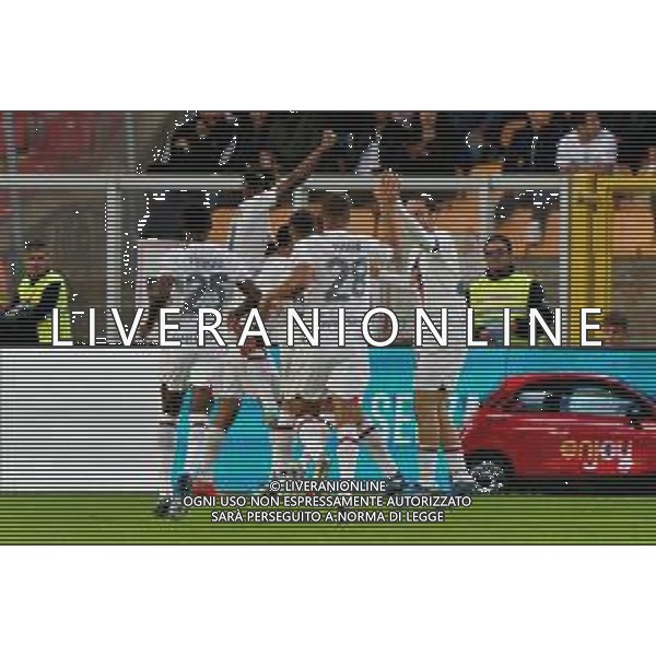 Tijjani Reijnders of AC Milan celebrates after scoring a goal with teammates during the Italian soccer Serie A match US Lecce vs AC Milan on November 10, 2023 at Via del Mare Stadium in Lecce, Italy. Photo by Emmanuele Mastrodonato/ag. Aldo Liverani sas/AGENZIA ALDO LIVERANI SAS