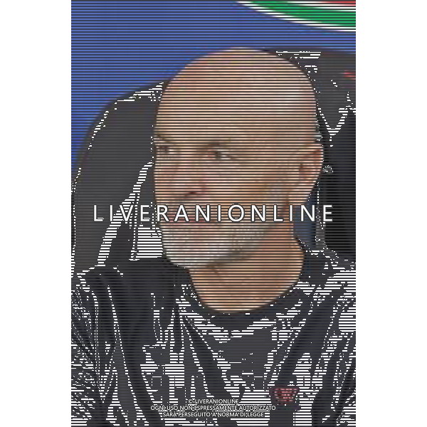 coach Stefano Pioli of AC Milan during the Italian soccer Serie A match US Lecce vs AC Milan on November 10, 2023 at Via del Mare Stadium in Lecce, Italy. Photo by Emmanuele Mastrodonato/ag. Aldo Liverani sas/AGENZIA ALDO LIVERANI SAS