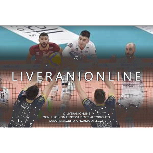 TVRG Allianz Powervolley Milano vs Itas Trentino Volley nella foto Agustin Loser (Powervolley Milano) Milano 15-11-2023 Allianz Cloud PalaLido SuperLega Credem Banca - 6a giornata regular season foto Roberto Garavaglia/ag. Aldo Liverani sas/AGENZIA ALDO LIVERANI SAS