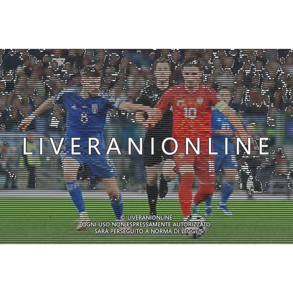 Enis Bardhi of North Macedonia and Jorginho of Italy during the UEFA EURO 2024 European qualifier match between Italy and North Macedonia at Stadio Olimpico on November 17, 2023 in Rome, Italy. Photo by Emmanuele Mastrodonato/ag. Aldo Liverani sas/AGENZIA ALDO LIVERANI SAS