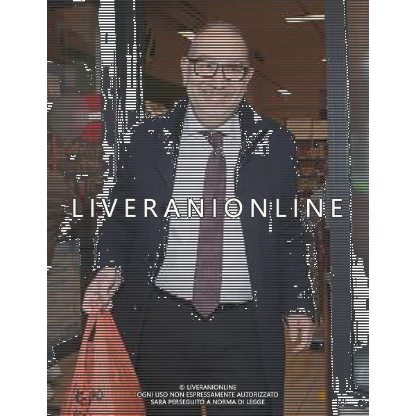 IMOLA 18 11 2023 COLLETTA BANCO ALIMENTARE NELLA FOTO VICE SINDACO DI IMOLA FABRIZIO CASTELLARI PD ©SANNA/AGENZIA ALDO LIVERANI SAS