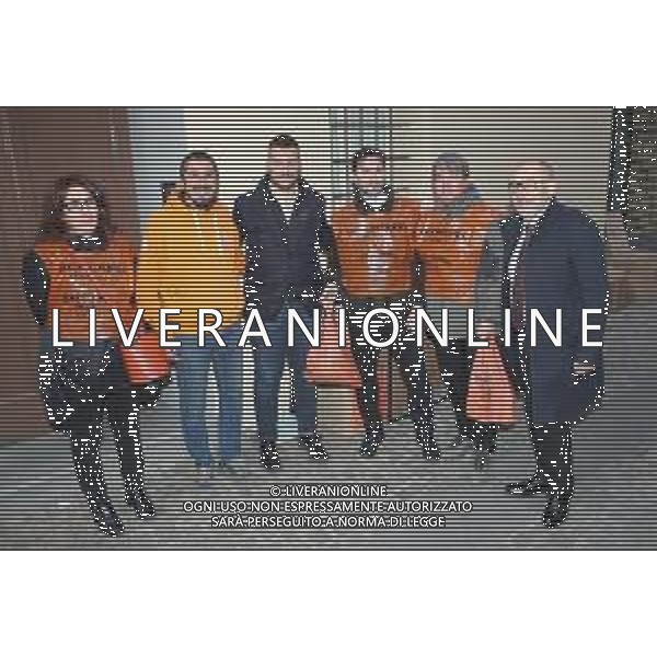 IMOLA 18 11 2023 COLLETTA BANCO ALIMENTARE NELLA FOTO SINDACO MARCO PANIERI,VICE SINDACO FABRIZIO CASTELLARI,ASSESSORE DANIELA SPADONI CON I VLONTARI ©SANNA/AGENZIA ALDO LIVERANI SAS
