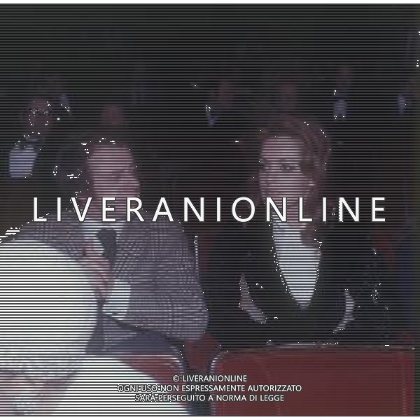 DIAP-RETROSPETTIVA JOHNNY DORELLI ATTORE NELLA FOTO JOHNNY DORELLI CON CATHERINE SPAAK AG ALDO LIVERANI SAS 