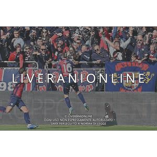 26-11-2023. Cagliari calcio- AC Monza . 13° giornata campionato calcio italiano Serie A 2023/2024, Stadio Unipol Domus Cagliari. Foto Salvatore Moi/Agenzia Aldo Liverani s.as. Nella foto: Gol ed esultanza del Cagliari in casa contro Monza, nello stadio Unipol Domus di Cagliari. Segna: Alberto Dossena Cagliari ©SALVATORE MOI/AGENZIA ALDO LIVERANI SAS