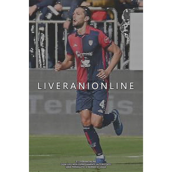 26-11-2023. Cagliari calcio- AC Monza . 13° giornata campionato calcio italiano Serie A 2023/2024, Stadio Unipol Domus Cagliari. Foto Salvatore Moi/Agenzia Aldo Liverani s.as. Nella foto: Gol ed esultanza del Cagliari in casa contro Monza, nello stadio Unipol Domus di Cagliari. Segna: Alberto Dossena Cagliari ©SALVATORE MOI/AGENZIA ALDO LIVERANI SAS