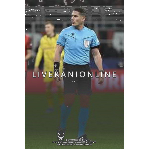 Milan vs Borussia Dortmund nella foto l\'arbitro Istvan Kovacs (ROM) Milano 28-11-2023 Stadio Giuseppe Meazza - San Siro UEFA Champions League fase a gironi 5a giornata - Gruppo F foto Roberto Garavaglia/ag. Aldo Liverani sas