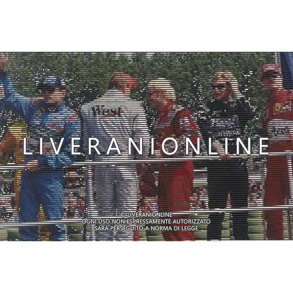RETROSPETTIVA GIANCARLO FISICHELLA PILOTA F1 NELLA FOTO GIANCARLO FISICHELLA NELL\'ANNO 1998 AL GP DI IMOLA CON MIKKA HAKKINEN-JAVQUES VILLENEUVE SALO-EDDIE IRVINE AG CONTROLUCE.-AG ALDO LIVERANI SAS 