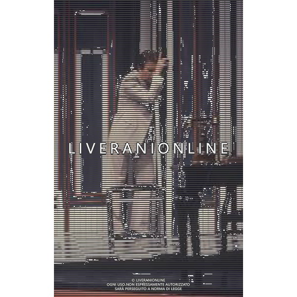 DIAP-RETROSPETTIVA ALBERTO LIONELLO ATTORE NELLA FOTO ALBERTO LIONELLO CON ERIKA BLANC IN TEATRO NELL\'ANNO 1981 A MILANO AG ALDO LIVERANI SAS