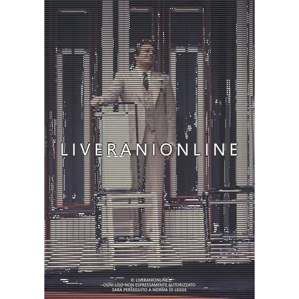 DIAP-RETROSPETTIVA ALBERTO LIONELLO ATTORE NELLA FOTO ALBERTO LIONELLO CON ERIKA BLANC IN TEATRO NELL\'ANNO 1981 A MILANO AG ALDO LIVERANI SAS