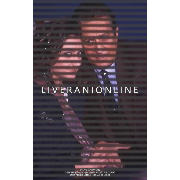 DIAP-RETROSPETTIVA ALBERTO LIONELLO ATTORE NELLA FOTO ALBERTO LIONELLO CON ERIKA BLANC E CARTA A TERRAZZA MARTINI A MILANO AG ALDO LIVERANI SAS 