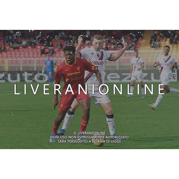 Patrick Dorgu of US Lecce and Lewis Ferguson of Bologna FC during the Italian soccer Serie A match US Lecce vs Bologna FC on December 3, 2023 at Via del Mare Stadium in Lecce, Italy. Photo by Emmanuele Mastrodonato/ag. Aldo Liverani sas