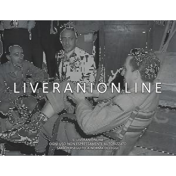 NEG-RETROSPETTIVA NINO TARANTO ATTORE NELLA FOTO NINO TARANTO NELLA COMMEDIA ANNI FELICI NELL\'ANNO 1950 FOTO SANDRO VESPASIANI-AG ALDO LIVERANI SAS