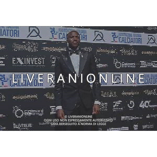 TVRG Gala Calcio 2023 nella foto Victor Osimhen (Napoli) Milano 04-12-2023 Gran Gala del Calcio 2023, l\'appuntamento organizzato dall\'AIC Associazione Italiana Calciatori per premiare i protagonisti della stagione 2022-2023 foto Roberto Garavaglia/ag. Aldo Liverani sas /AGENZIA ALDO LIVERANI SAS