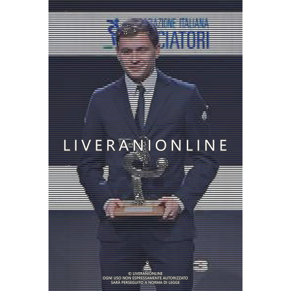 TVRG Gala Calcio 2023 nella foto premiazione Nicolo\' Barella (Inter) Milano 04-12-2023 Gran Gala del Calcio 2023, l\'appuntamento organizzato dall\'AIC Associazione Italiana Calciatori per premiare i protagonisti della stagione 2022-2023 foto Roberto Garavaglia/ag. Aldo Liverani sas