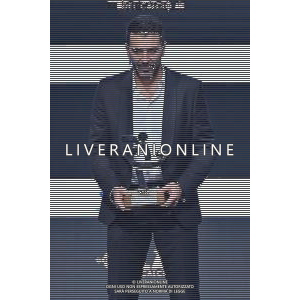 TVRG Gala Calcio 2023 nella foto premiazione Gianluigi Buffon Milano 04-12-2023 Gran Gala del Calcio 2023, l\'appuntamento organizzato dall\'AIC Associazione Italiana Calciatori per premiare i protagonisti della stagione 2022-2023 foto Roberto Garavaglia/ag. Aldo Liverani sas
