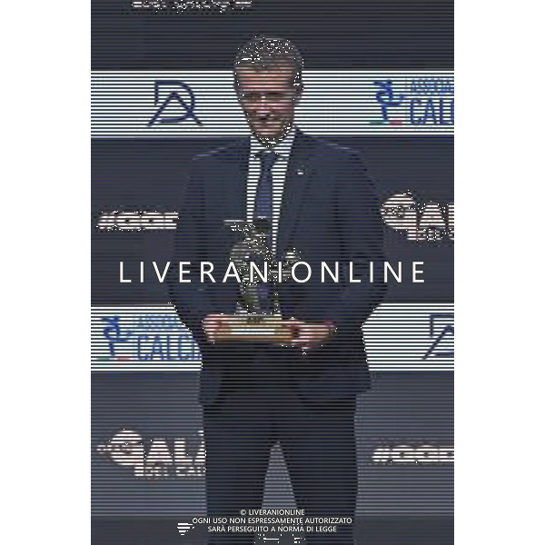 TVRG Gala Calcio 2023 nella foto premiazione arbitro Daniele Orsato di Schio (VI) Milano 04-12-2023 Gran Gala del Calcio 2023, l\'appuntamento organizzato dall\'AIC Associazione Italiana Calciatori per premiare i protagonisti della stagione 2022-2023 foto Roberto Garavaglia/ag. Aldo Liverani sas
