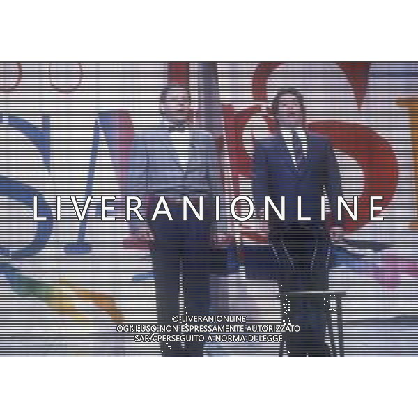 DIAP-RETROSPETTIVA MASSIMO BOLDI ATTORE NELLA FOTO MASSIMO BOLDI NELL\'ANNO 1984 NELLA TRASMISSIONE TELEVISIVA “RISATISSIMA“CON RENATO POZZETTO AG ALDO LIVERANI SAS  