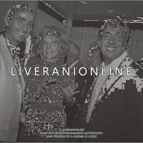 1971 MILANO INAUGURAZIONE DELLA BOUTIQUE MARIO CORSO NELLA FOTO MARIO CORSO CON GINO BRAMIERI AG ALDO LIVERANI SAS