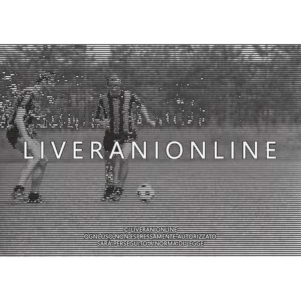 1971 MILANO RETROSPETTIVA MARIO CORSO NELLA FOTO MARIO CORSO AG ALDO LIVERANI SAS