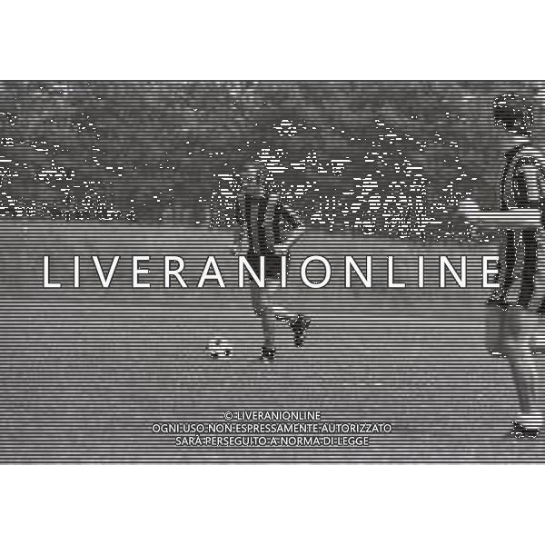1971 MILANO RETROSPETTIVA MARIO CORSO NELLA FOTO MARIO CORSO AG ALDO LIVERANI SAS
