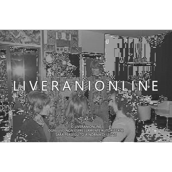 Neg- RETROSPETTIVA GRUPPO MUSICALE "I CAMALEONTI" NEL 1972 NELLA FOTO PAOLO DE CEGLIE, GERARDO \'GERRY\' MANZOLI, ANTONIO CRIPEZZI E LIVIO MACCHIA AG. ALDO LIVERANI SAS