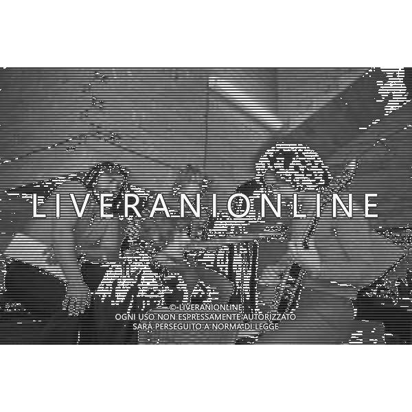 Neg- RETROSPETTIVA GRUPPO MUSICALE "I CAMALEONTI" NEL 1972 NELLA FOTO PAOLO DE CEGLIE, GERARDO \'GERRY\' MANZOLI, ANTONIO CRIPEZZI E LIVIO MACCHIA AG. ALDO LIVERANI SAS