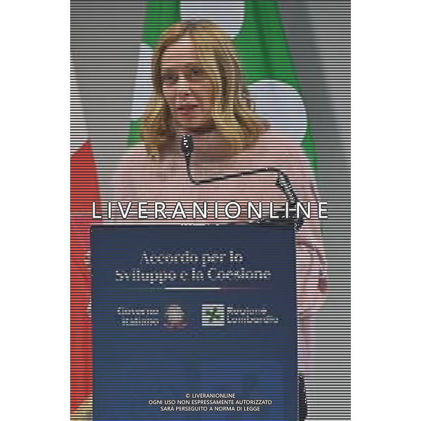 TVRG Accordo Governo Regione nella foto Giorgia Meloni presidente del Consiglio dei Ministri Rho (MI) 07-12-2023 Cerimonia di sottoscrizione dell\'accordo per lo Sviluppo e la Coesione tra il Governo Italiano e la Regione Lombardia da parte del Presidente del Consiglio dei Ministri Giorgia Meloni e del Presidente della Regione Lombardia Attilio Fontana foto Roberto Garavaglia/ag. Aldo Liverani sas