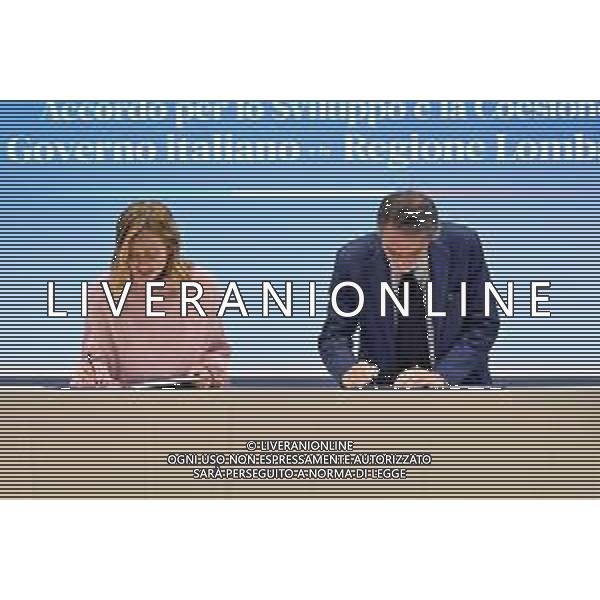TVRG Accordo Governo Regione nella foto Giorgia Meloni e Attilio Fontana Rho (MI) 07-12-2023 Cerimonia di sottoscrizione dell\'accordo per lo Sviluppo e la Coesione tra il Governo Italiano e la Regione Lombardia da parte del Presidente del Consiglio dei Ministri Giorgia Meloni e del Presidente della Regione Lombardia Attilio Fontana foto Roberto Garavaglia/ag. Aldo Liverani sas