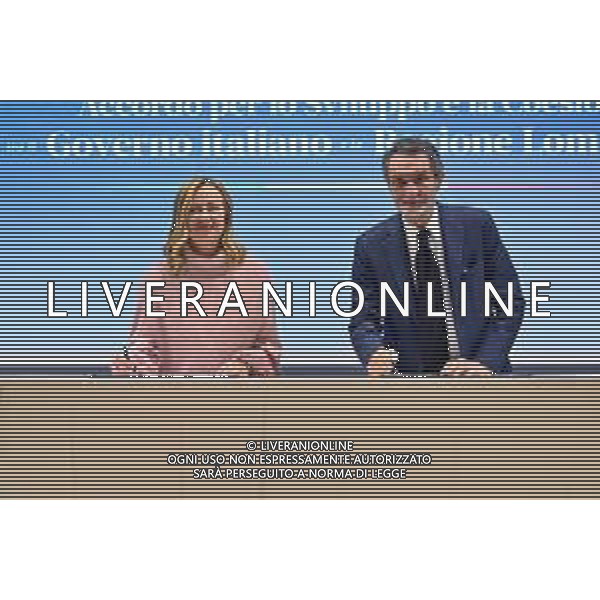 TVRG Accordo Governo Regione nella foto Giorgia Meloni e Attilio Fontana Rho (MI) 07-12-2023 Cerimonia di sottoscrizione dell\'accordo per lo Sviluppo e la Coesione tra il Governo Italiano e la Regione Lombardia da parte del Presidente del Consiglio dei Ministri Giorgia Meloni e del Presidente della Regione Lombardia Attilio Fontana foto Roberto Garavaglia/ag. Aldo Liverani sas