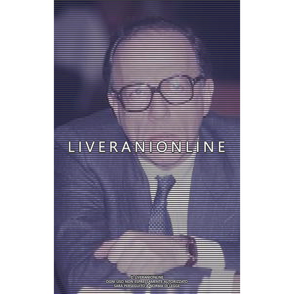 DIAP-RETROSPETTIVA FEDELE CONFALONIERI DIRIGENTE D\'AZIENDA NELLA FOTO FEDELE CONFALONIERI A MILANO NELL\'ANNO 1987 AG ALDO LIVERANI SAS