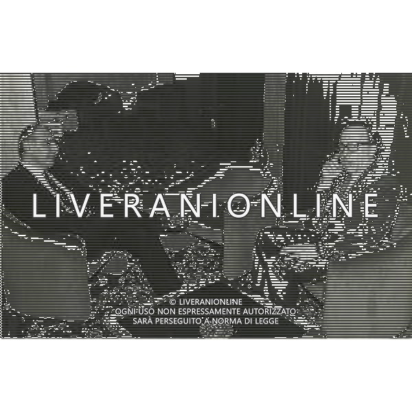 ST-RETROSPETTIVA FEDELE CONFALONIERI DIRIGENTE D\'AZIENDA NELLA FOTO FEDELE CONFALONIERI A MILANO CON ADRIANO GALLIANI NELL\'ANNO 1987 AG ALDO LIVERANI SAS