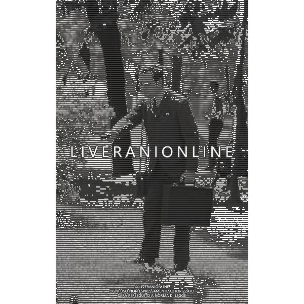NEG-RETROSPETTIVA ENRICO SIM0NETTI DIRETTORE D\'ORCHESTRA-ATTORE-PIANISTA E COMPOSITORE NELLA FOTO ENRICO SIMONETTI A ROMA IL 21-04-1967 AG ALDO LIVERANI SAS 