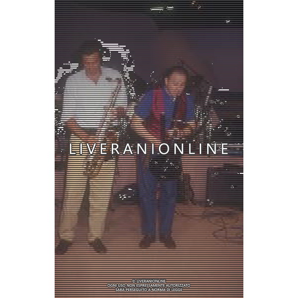 DIAP-RETROSPETTIVA MASSIMO BOLDI ATTORE NELLA FOTO MASSIMO BOLDI NELLA TRASMISSIONE TELEVISIVA “SAPORE DI MARE“ NELL\'ANNO 1991  AG ALDO LIVERANI SAS 